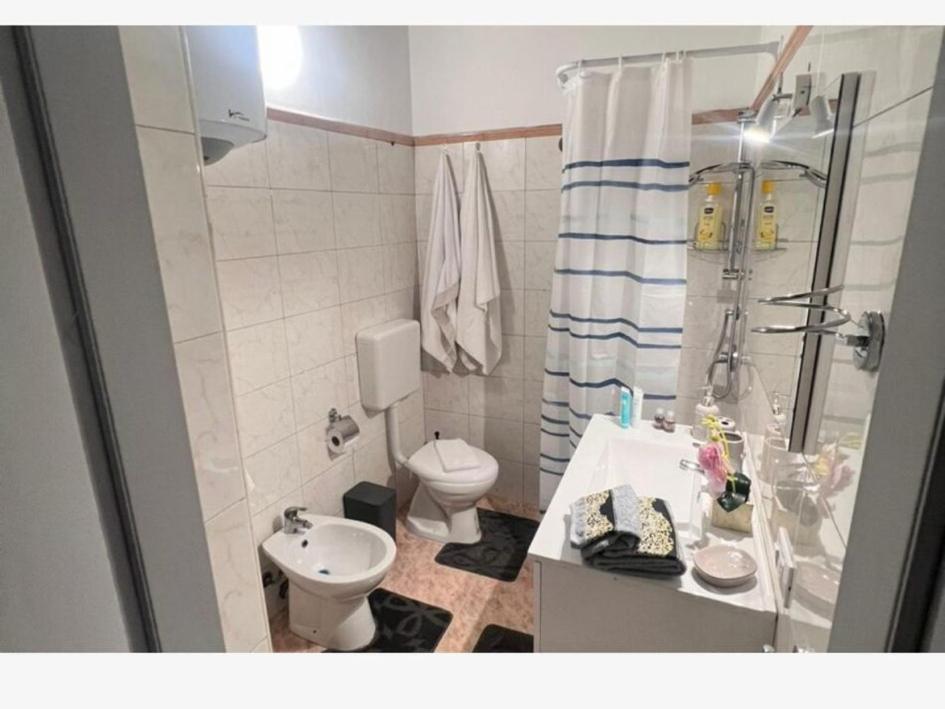 Casa Vacanze La Rocca 2 Leilighet Palermo Eksteriør bilde